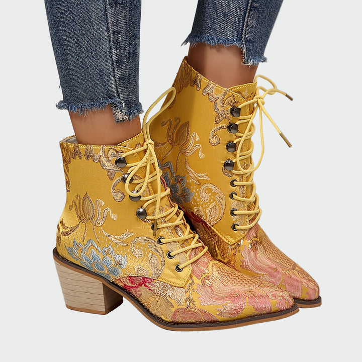 Sandra | Botines De Cuero Con Flores Elegantes Radiantes