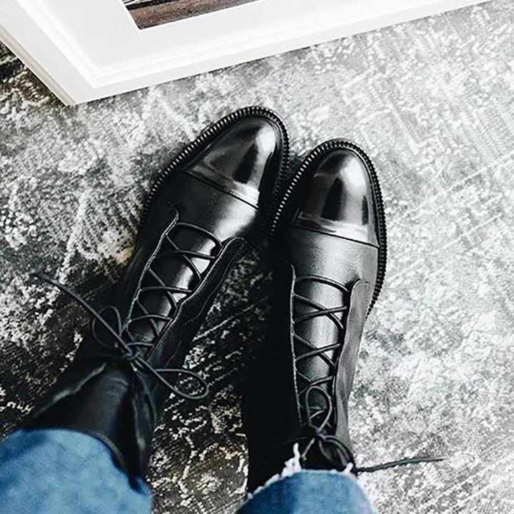Gabriela | Botas De Cuero Sintético Negro De Alta Calidad