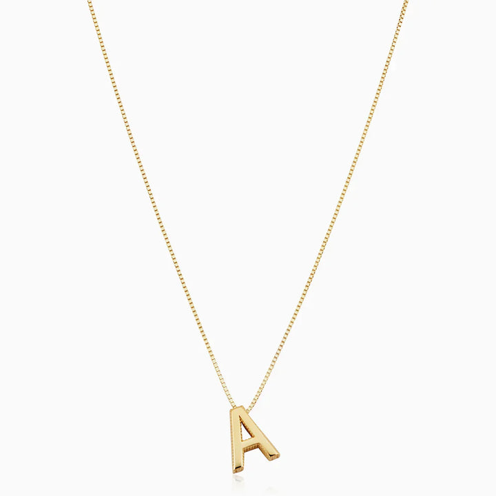 Collar con iniciales y la inscripción "Carta de amor" | Dorado
