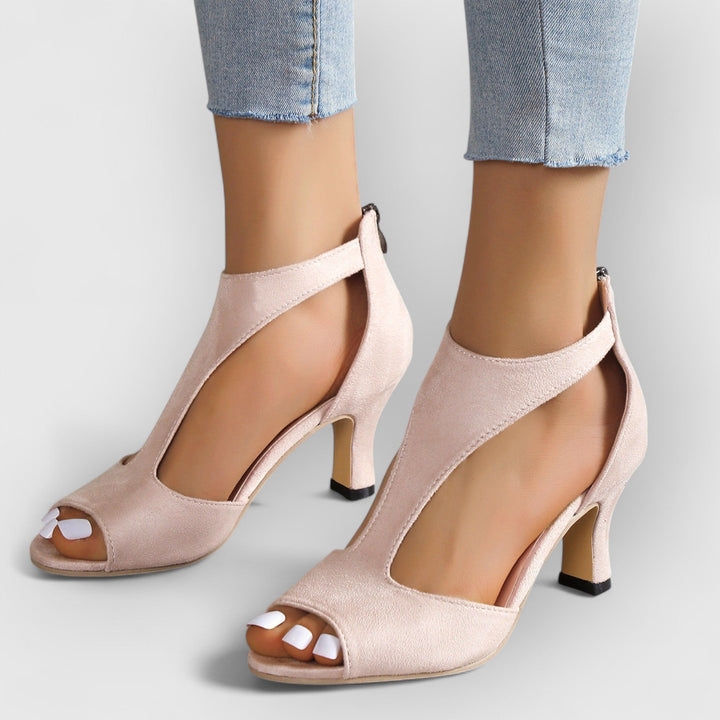 Nessa | Sandalias Ortopédicas Con Tacón Y Recorte